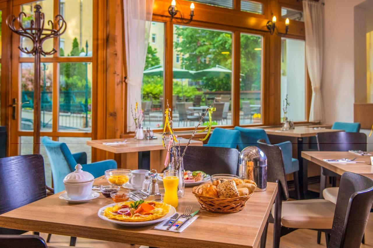 Corvin Hotel Budapest Residence Bagian luar foto