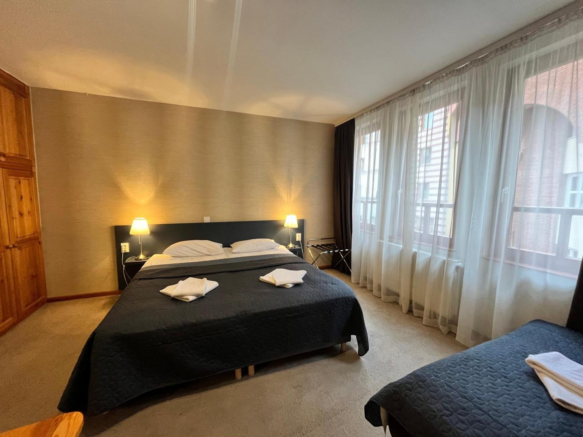Corvin Hotel Budapest Residence Bagian luar foto