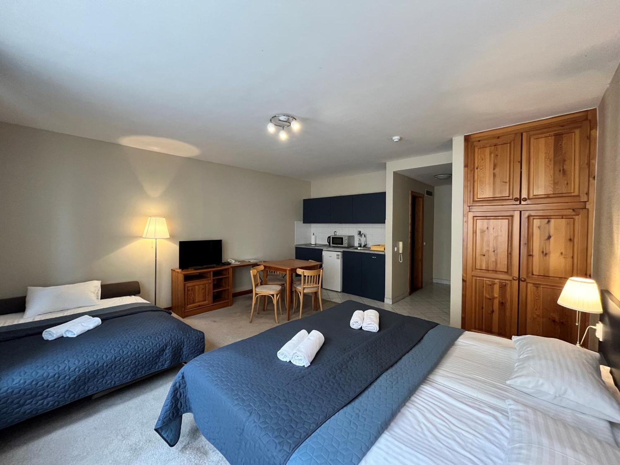 Corvin Hotel Budapest Residence Bagian luar foto