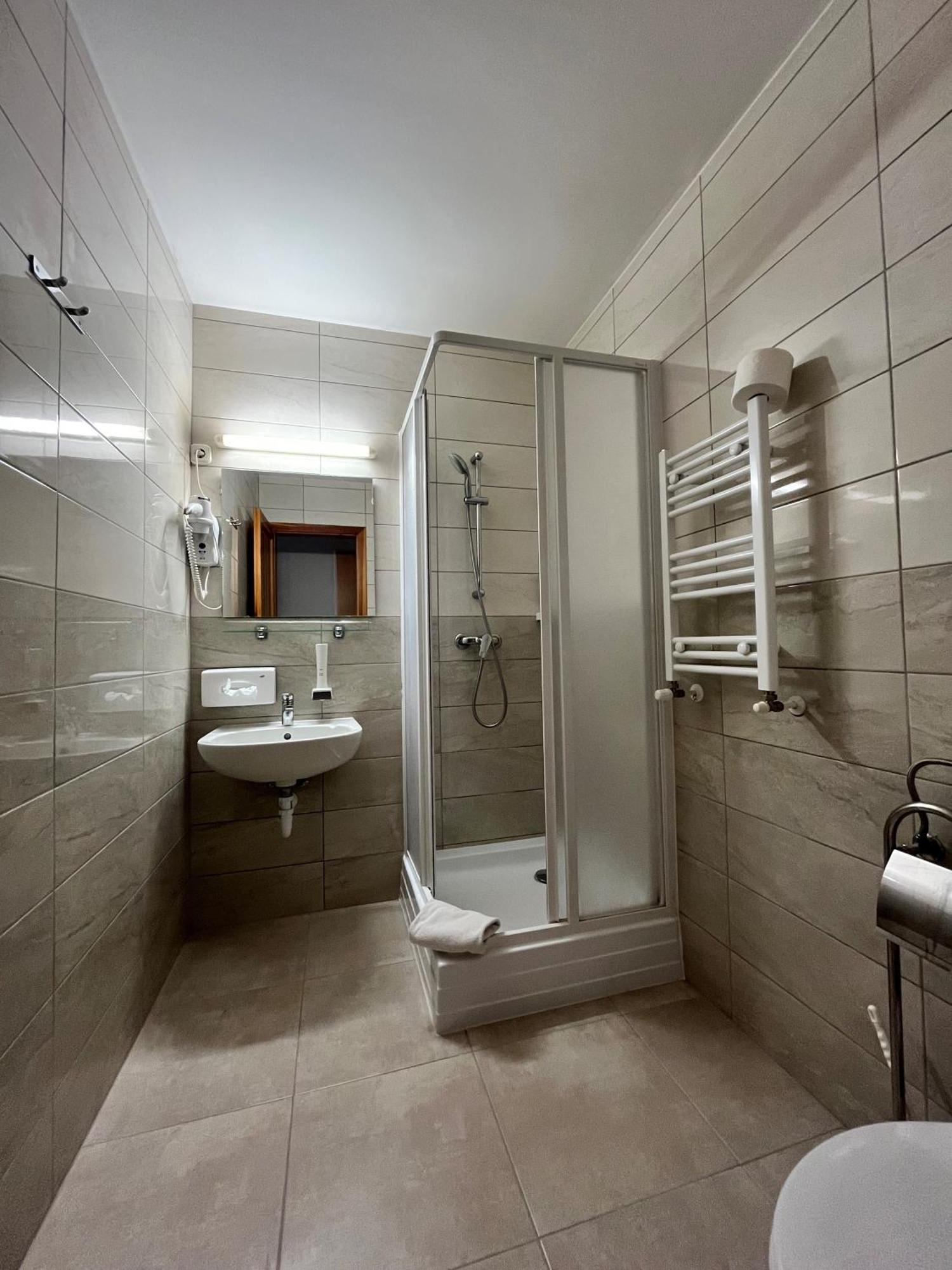Corvin Hotel Budapest Residence Bagian luar foto